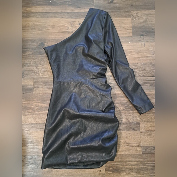 Likely Faux Leather Ruched Mini - Picture 9 of 10